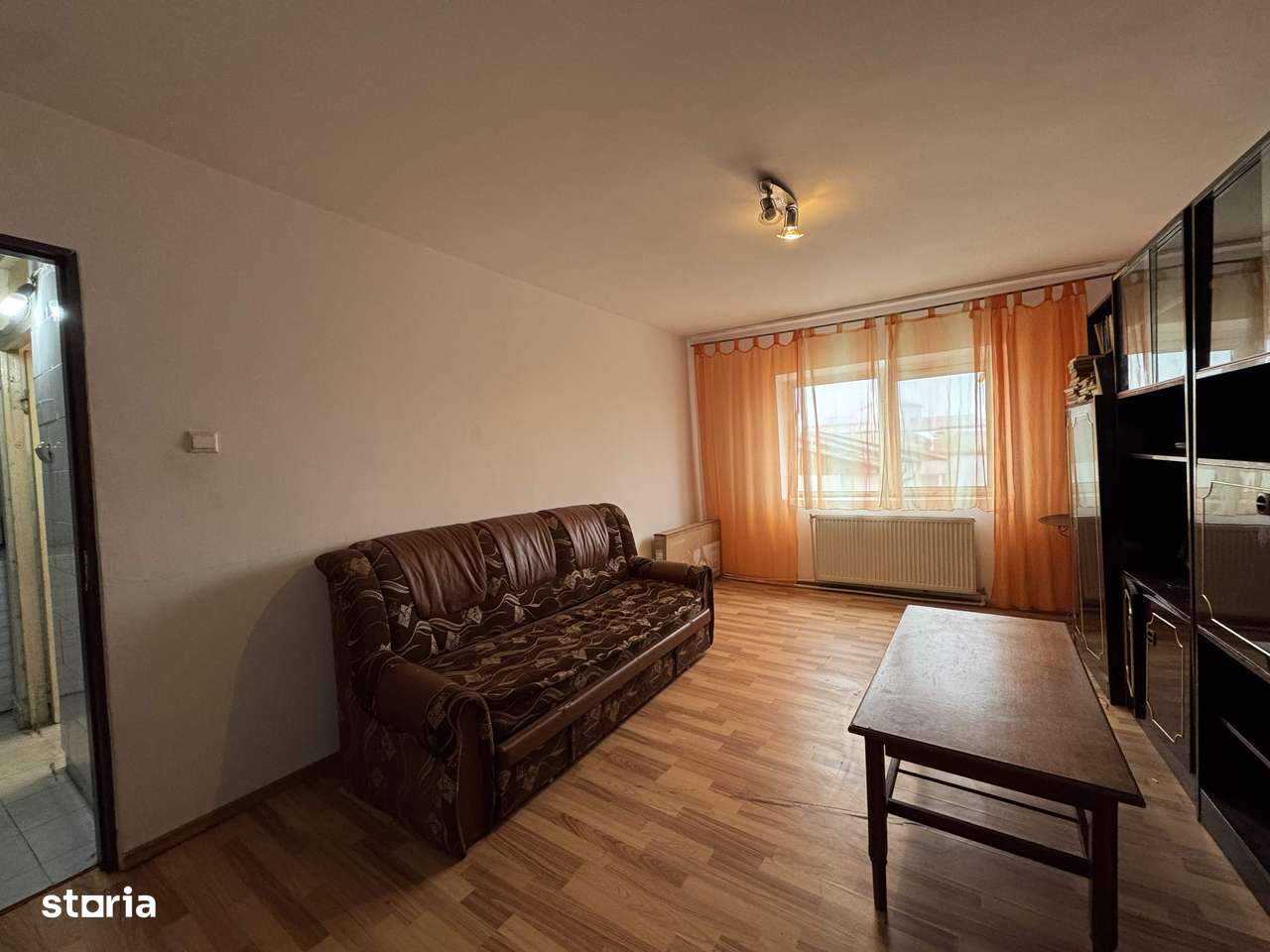 3 cam, 74 mp. decomandat, fara imbunatatiri, et.4, acoperis, Cuza Voda-8