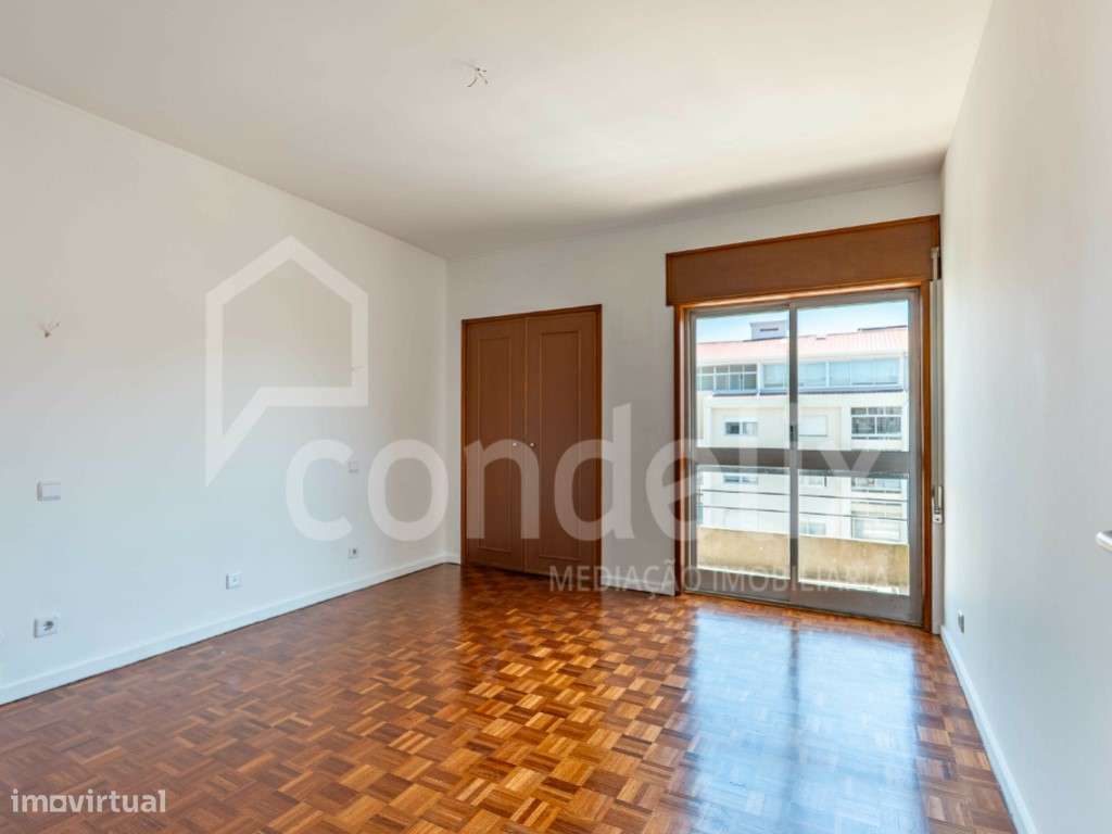 Duplex T6 para venda no Candal, Vila Nova de Gaia-10