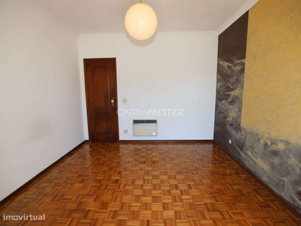 Lourel -Moradia T4 com sotão , garagem e churrasqueira - Conforto, ...-38