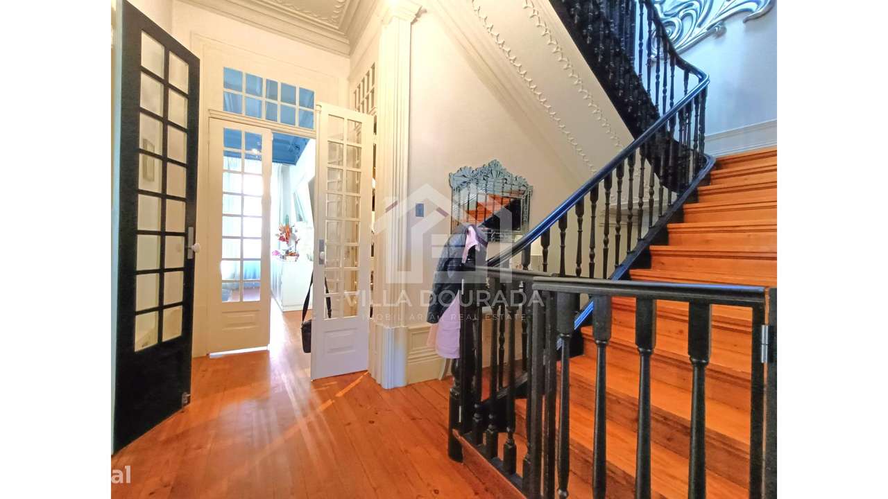 Moradia Geminada T6 em Bonfim-31