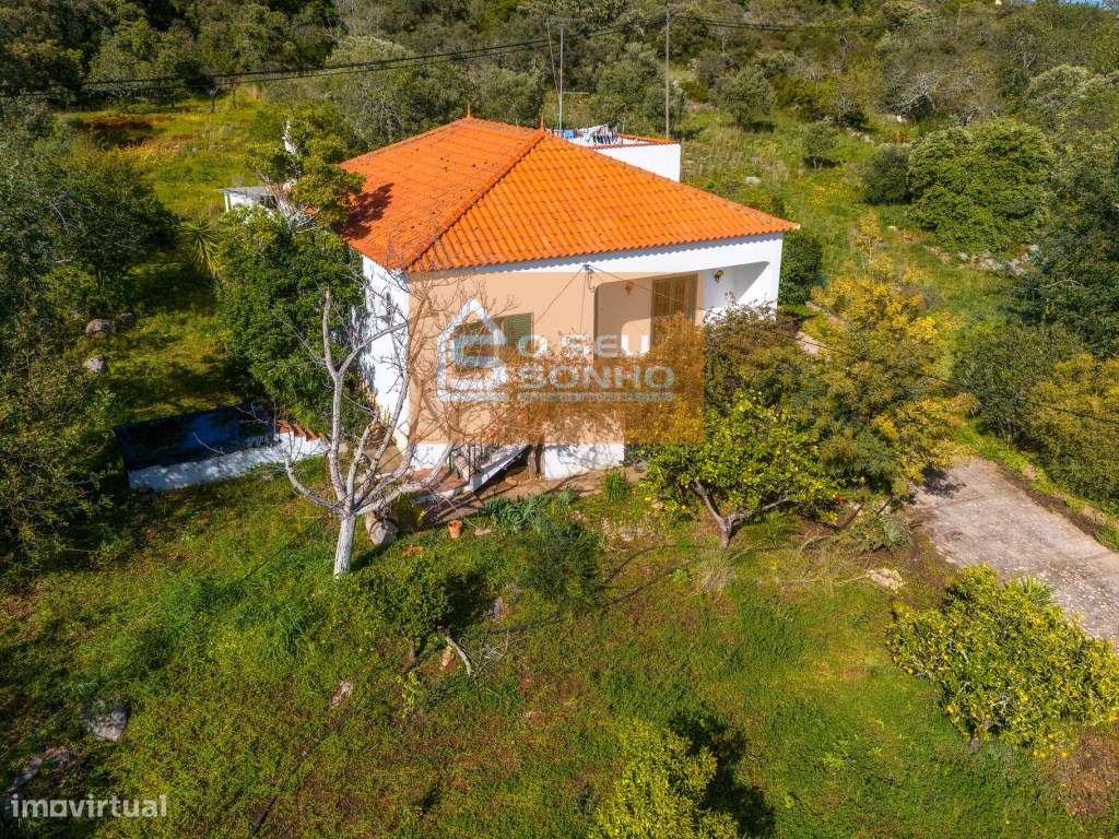Moradia T3 Isolada com Charme Algarvio e Terreno - Grande imagem: 4/31