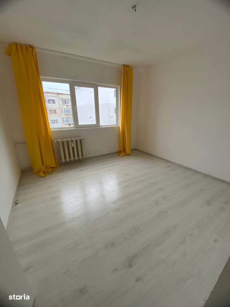 2 decomandate ETAJ 3, RENOVAT, zona Nord-2