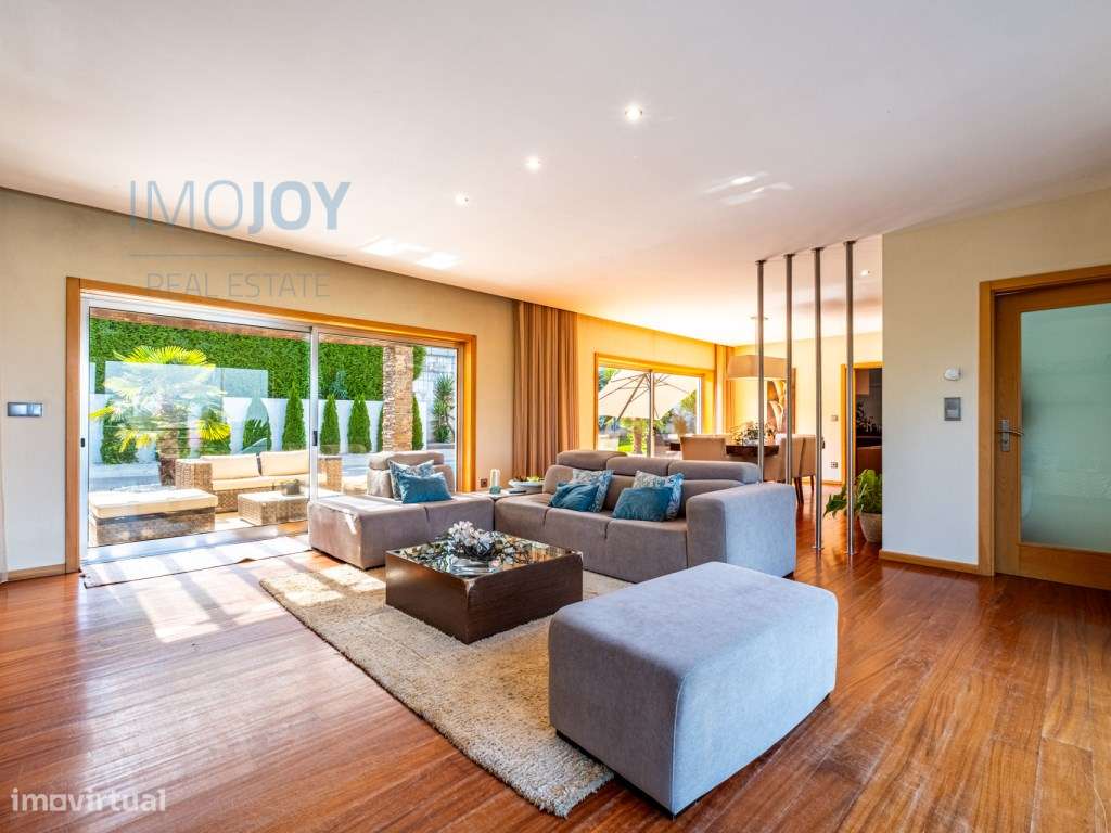 Moradia T5 de Sonho em Paredes com Jardim Piscina e Áreas Amplas - Grande imagem: 5/48