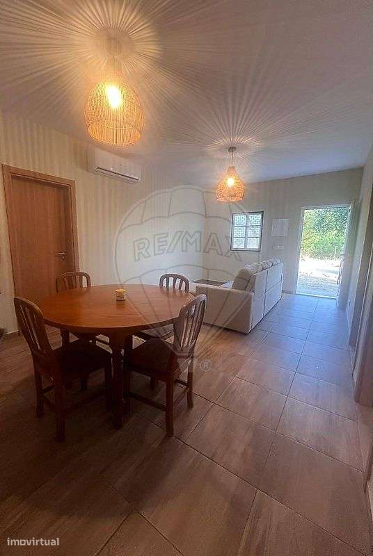 Moradia T2 para venda-7