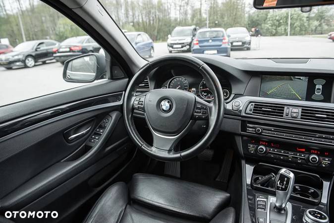 BMW Seria 5 535d Touring Luxury Line - 27