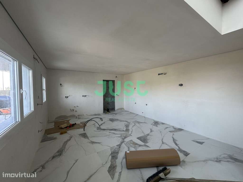 Moradia isolada, T3 com piscina em Fernão Ferro - Pinhal General - Grande imagem: 5/21