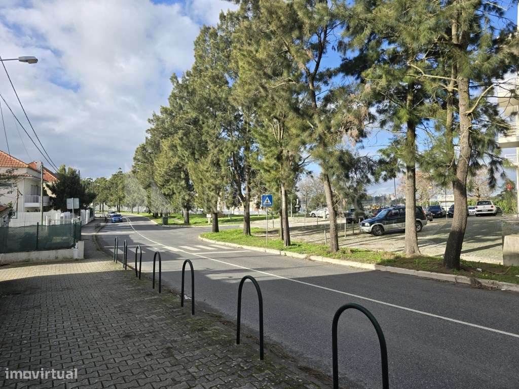 Moradia independente em Pilotos-Lazarim- Costa da Caparica-24