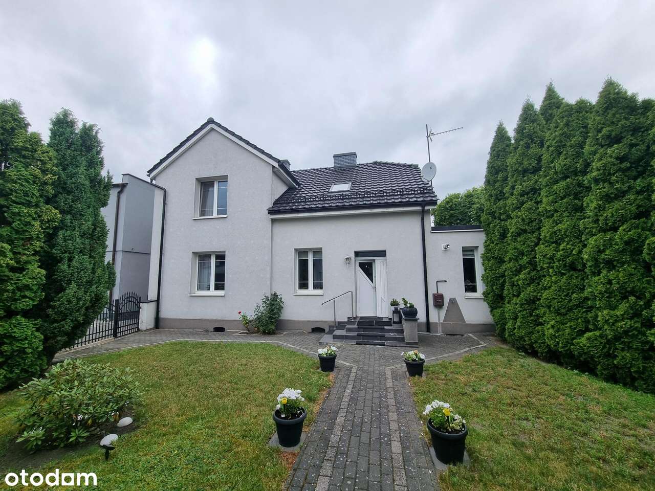 Stylowy dom na sprzedaż w Budzyniu-16