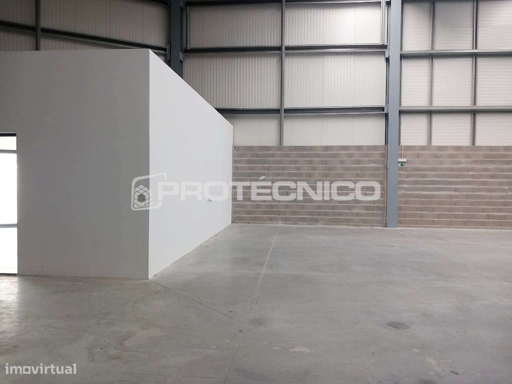 Armazém c/ 450m2 – Z. I. Cacia - Grande imagem: 3/5