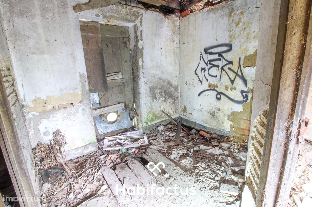 Duas Moradias para Remodelação em Coelhoso, Tondela-25