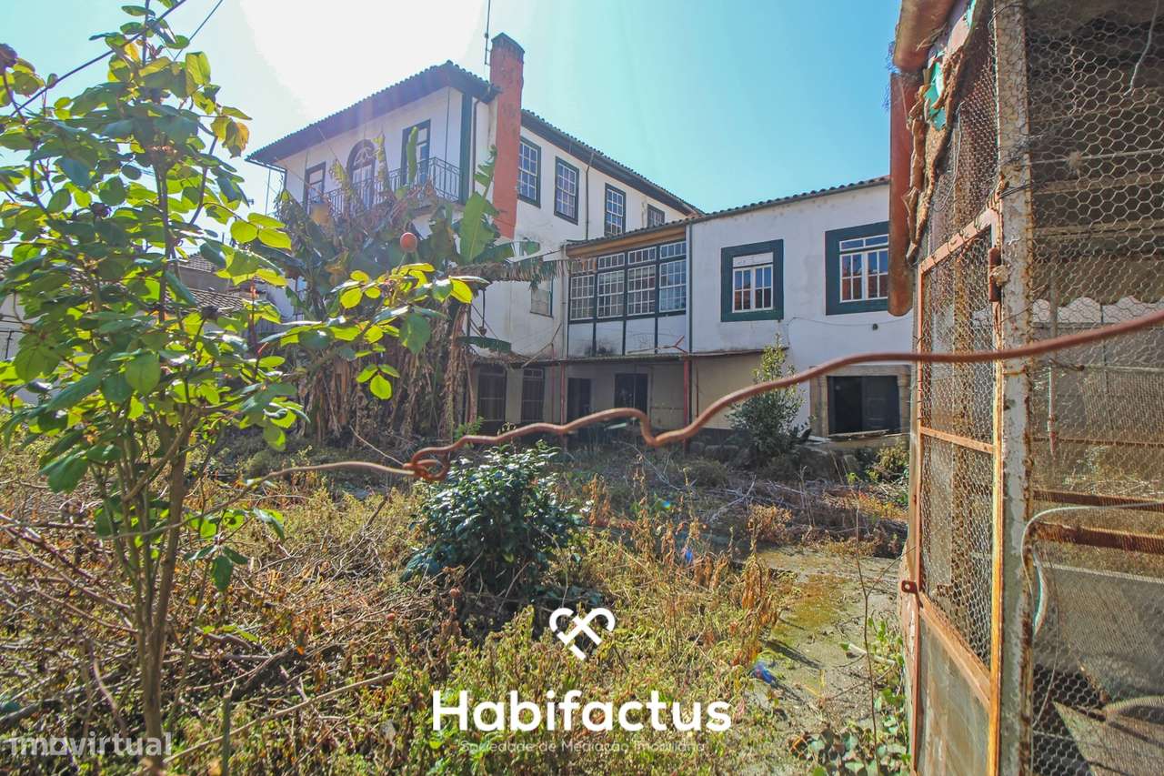 Prédio zona histórica de Viseu - Grande imagem: 4/34