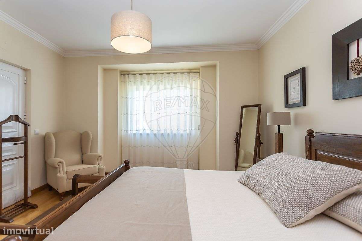 Moradia T4 para venda-33