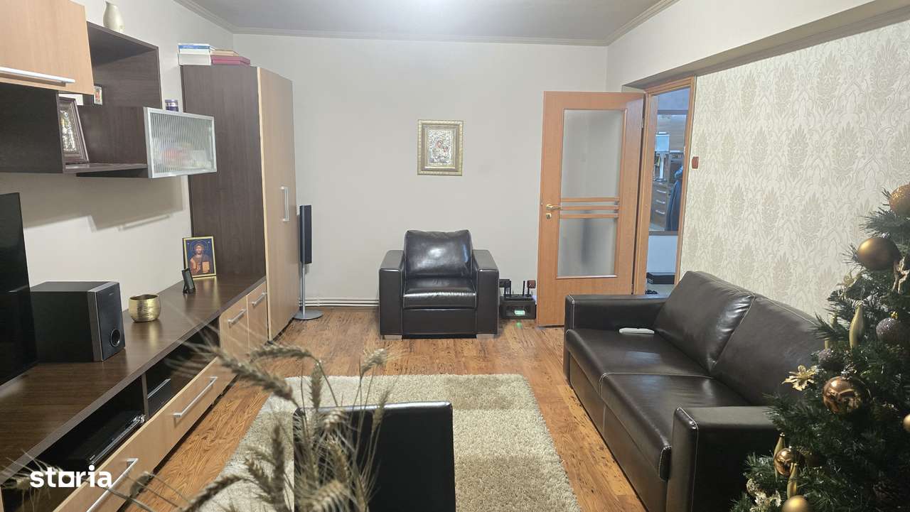 Vand apartament de 3 camere decomandat in Deva, zona Maresal Averescu-5