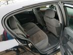 Opel Astra III 1.6 Cosmo - 17