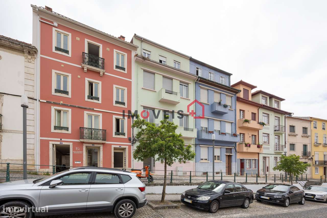 APARTAMENTO T2 | CENTRO | VISTA CASTELO - Grande imagem: 2/23