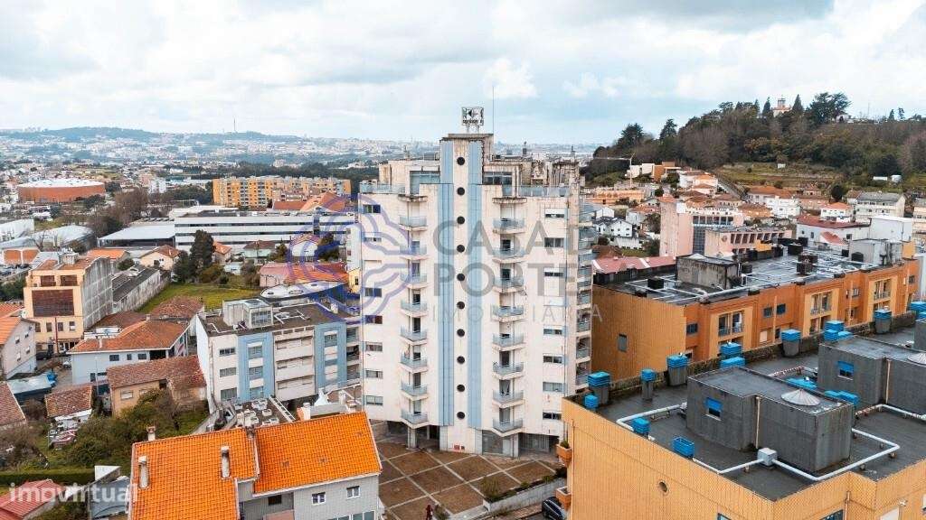Apartamento T3 no Centro de São Cosme – Gondomar, com vistas desafo - Grande imagem: 2/32