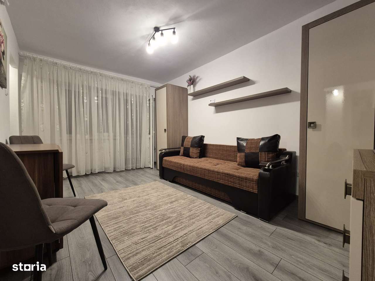 Garsoniera, bloc de apartamente. - Imagine principală: 5/16