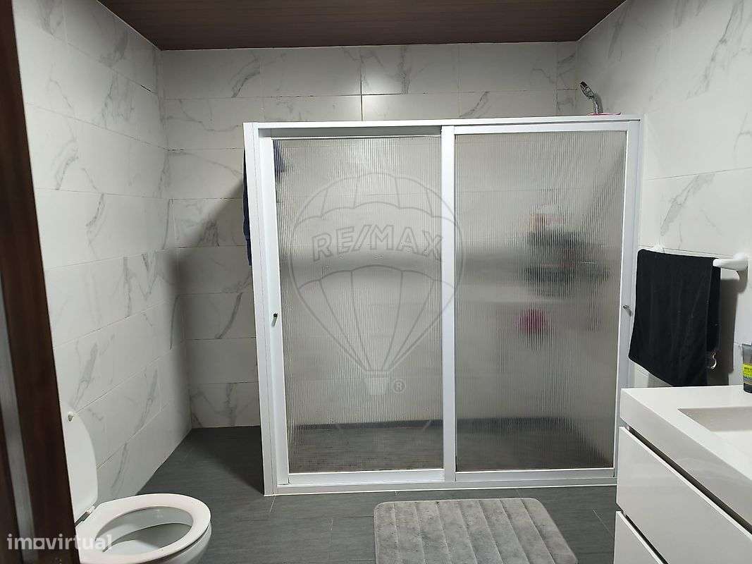 Moradia T2 para venda-5