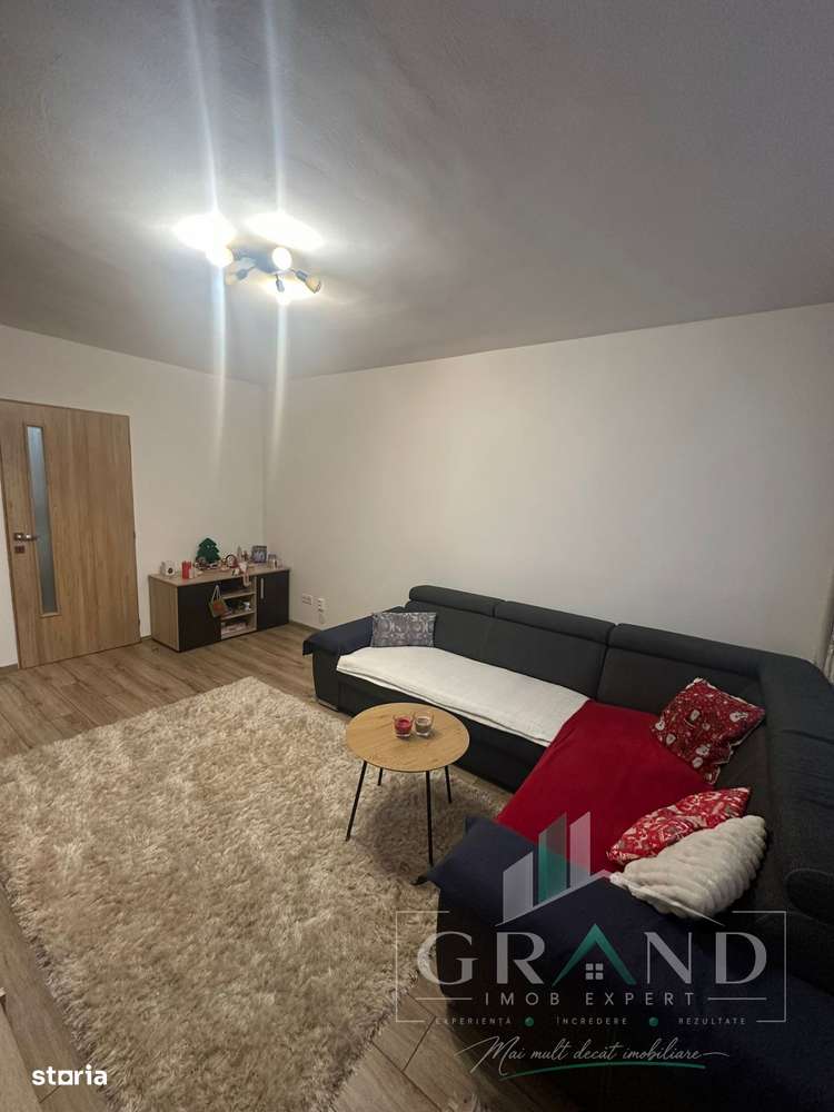 Apartament 2 camere, etaj intermediar, cartier Grigorescu