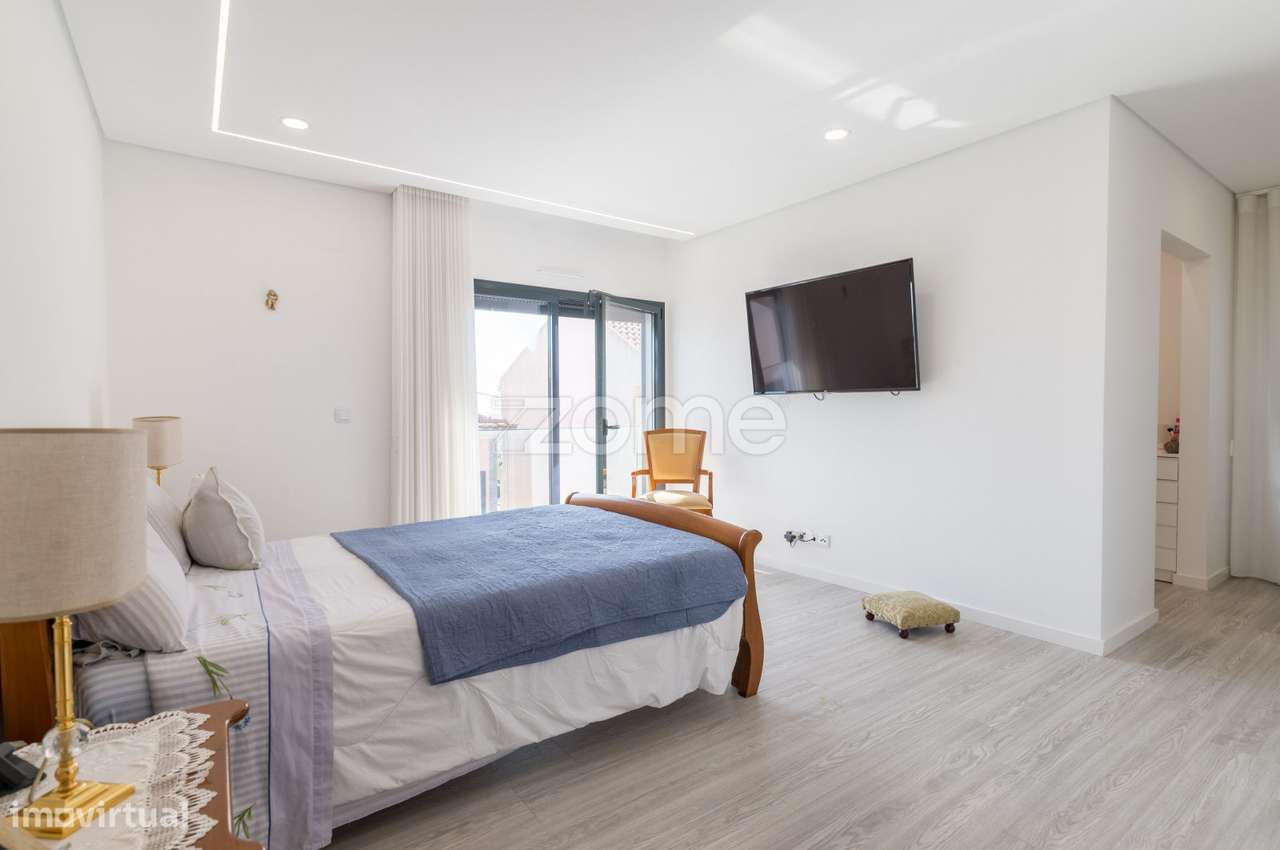 Moradia T3 Famões-27