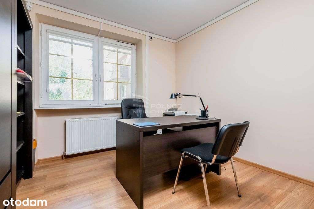 Lokaz z bezpośrednim wejściem z ulicy. - Pełny obrazek: 4/19