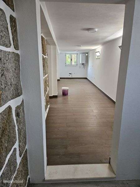 Aluga-se moradia t1 + t2 - Grande imagem: 4/7