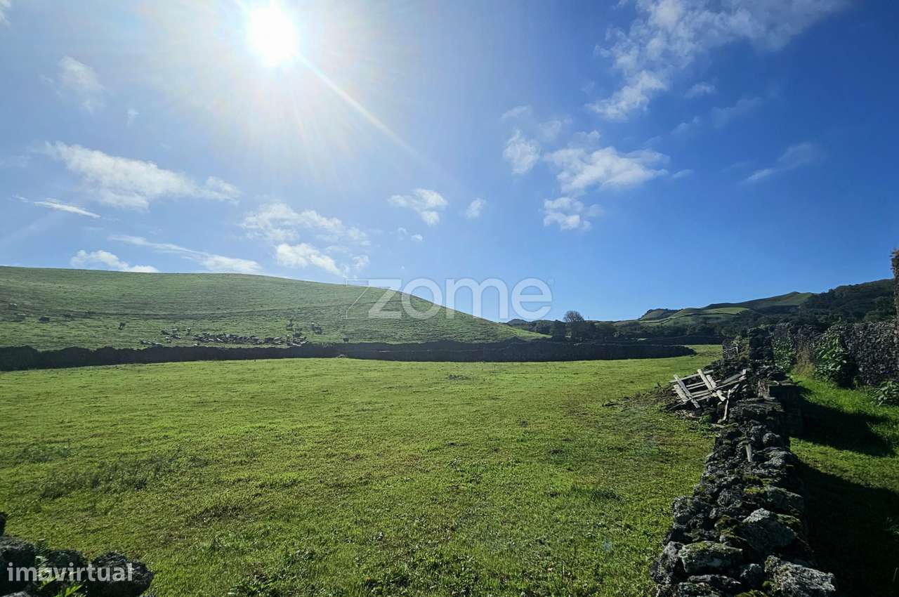 Terreno Rústico - Canada do Pico do Alho, concelho da Ribeira Grande - Grande imagem: 2/18