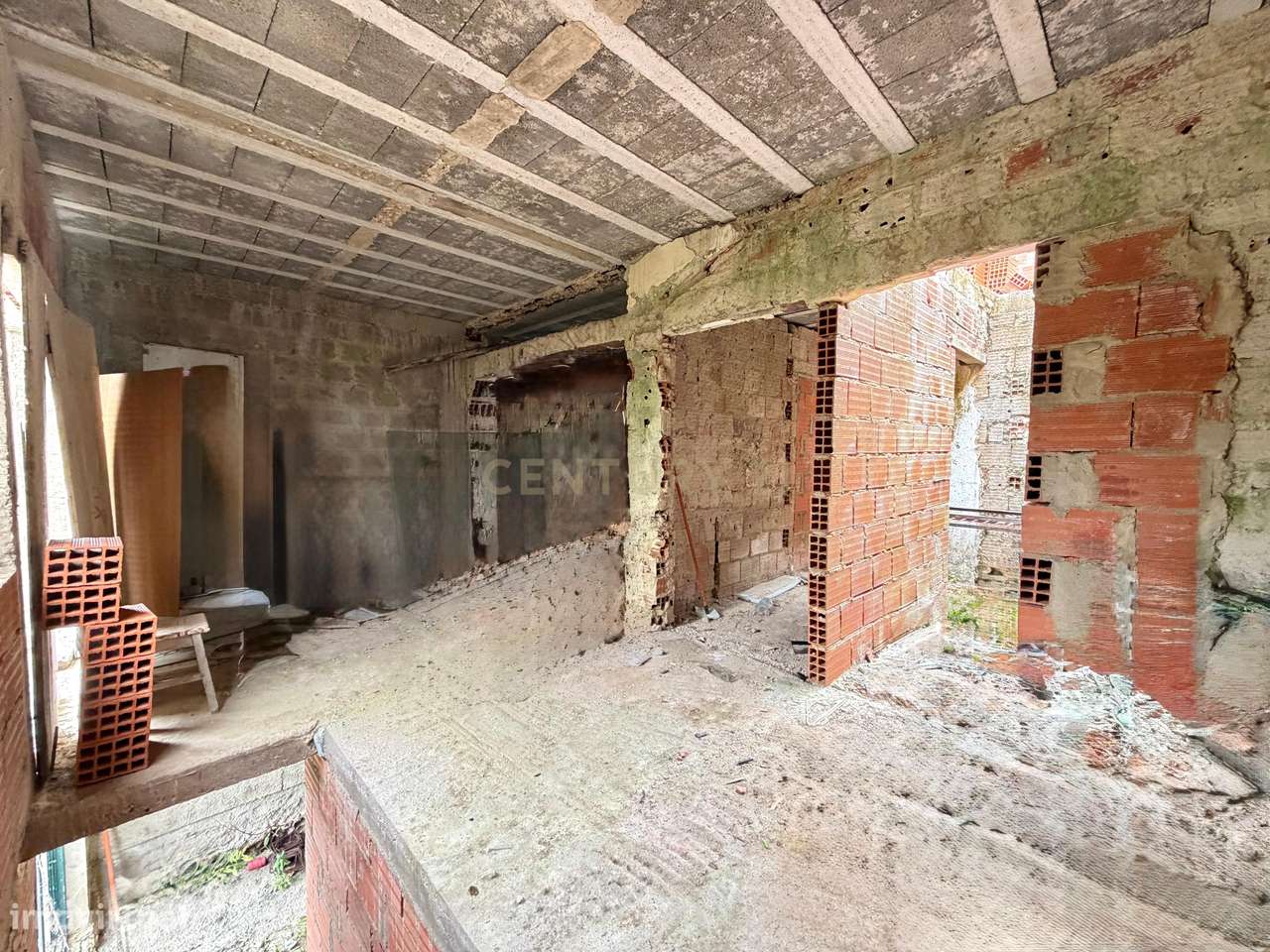 Moradia T5 Venda do Pinheiro-9