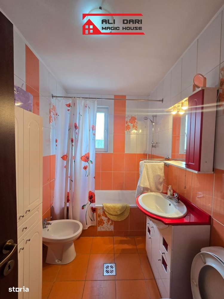 De vânzare apartament de 2 camere + bucătărie strada Transilvaniei-11