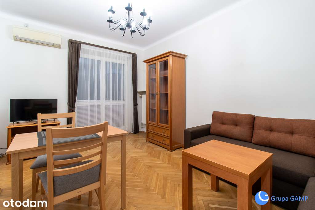 Kawalerka z oddzielną kuchnią *Kazimierz* 35 m²