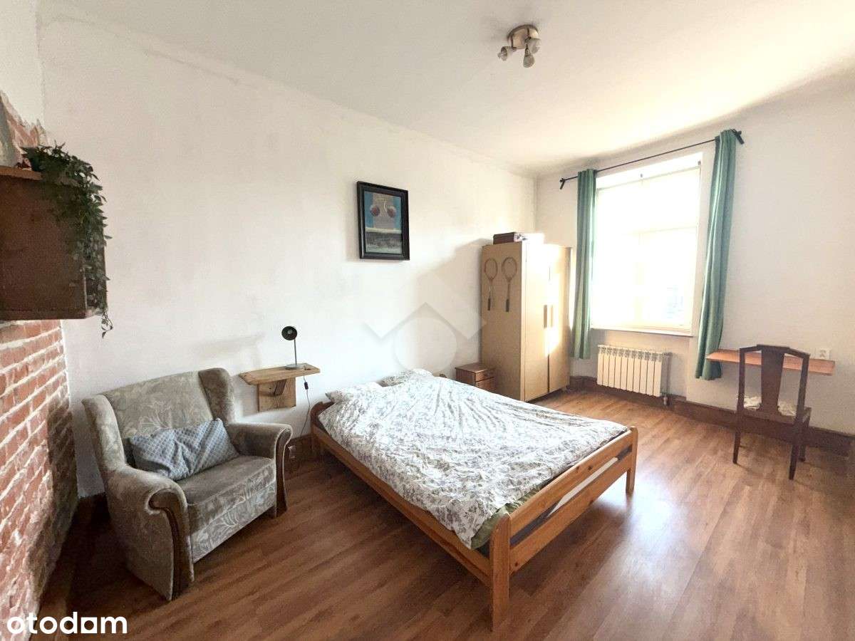 Jasne 2-pokojowe mieszkanie w sercu Kazimierza!-2