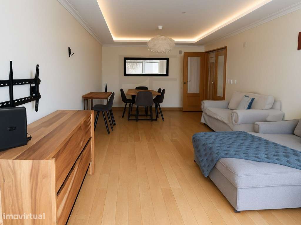 T2 para arrendamento junto ao Mercado da Vila de Cascais com garage... - Grande imagem: 2/20