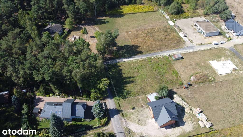 Pięknie położona działka w Kajetanach pod bliźniak-5