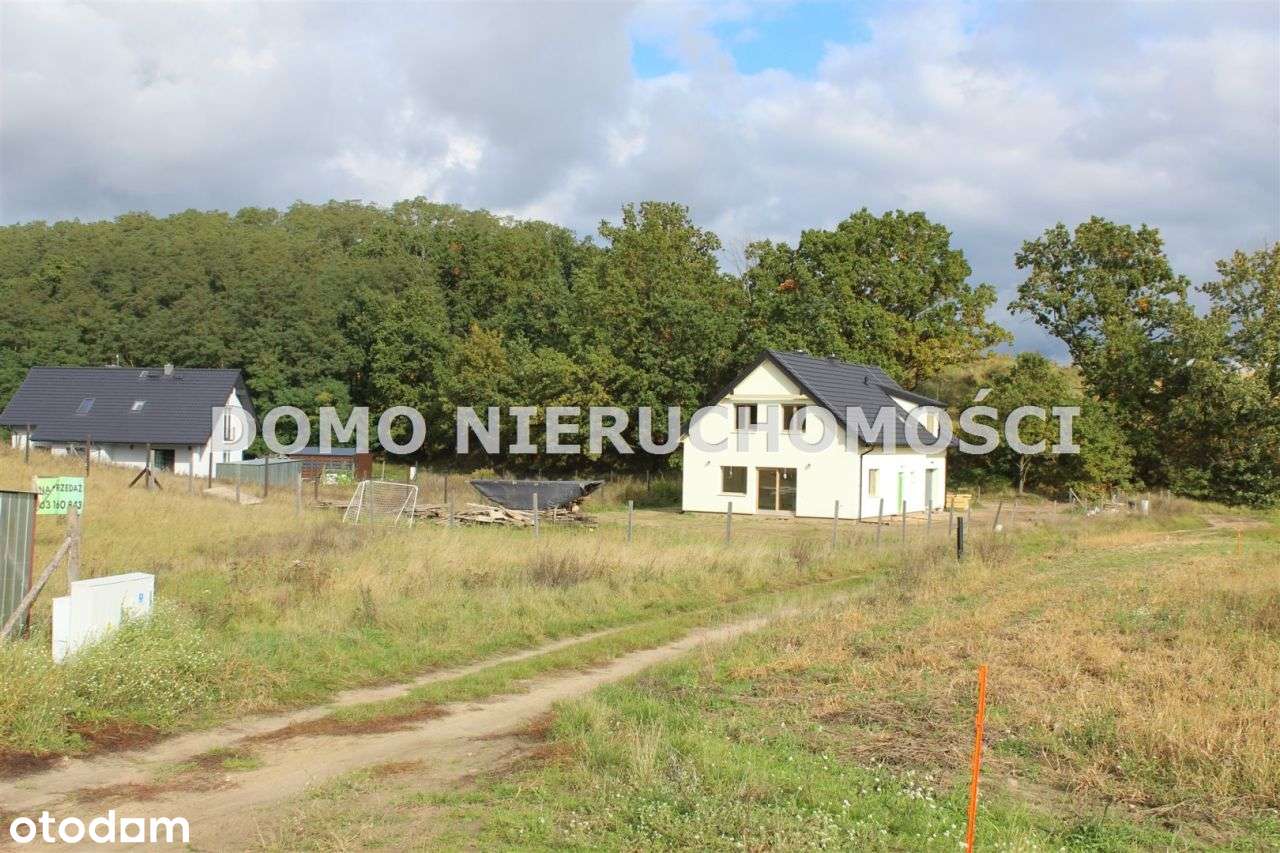 *Działka z warunkami zabudowy i mediami*-3