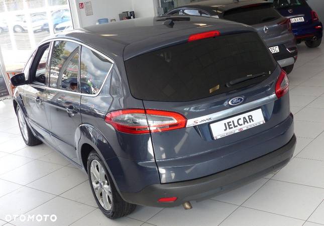 Ford S-Max 2.0 TDCi DPF Titanium - 4