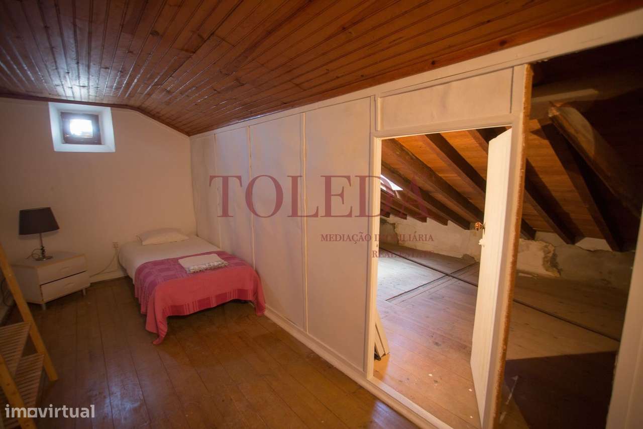 Moradia 3 Pisos 10 Divisões-19