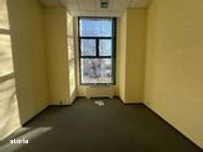 De inchiriat spatiu comercial cu ISU in zona Unirii. Pretabil clinica - Imagine principală: 5/7