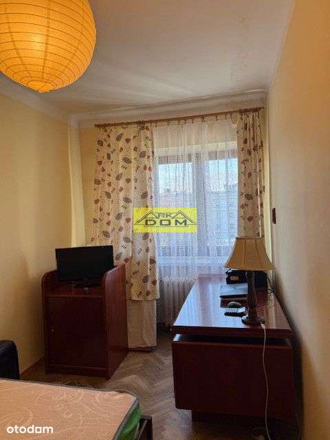 Przestronne 2-pokojowe mieszkanie w centrum  Nowej Huty oś. Centrum A-3