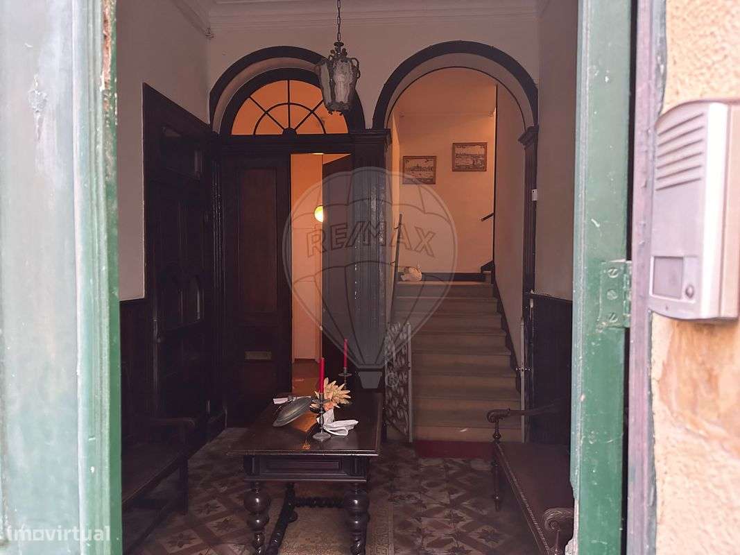 Moradia T4 para venda - Grande imagem: 2/17