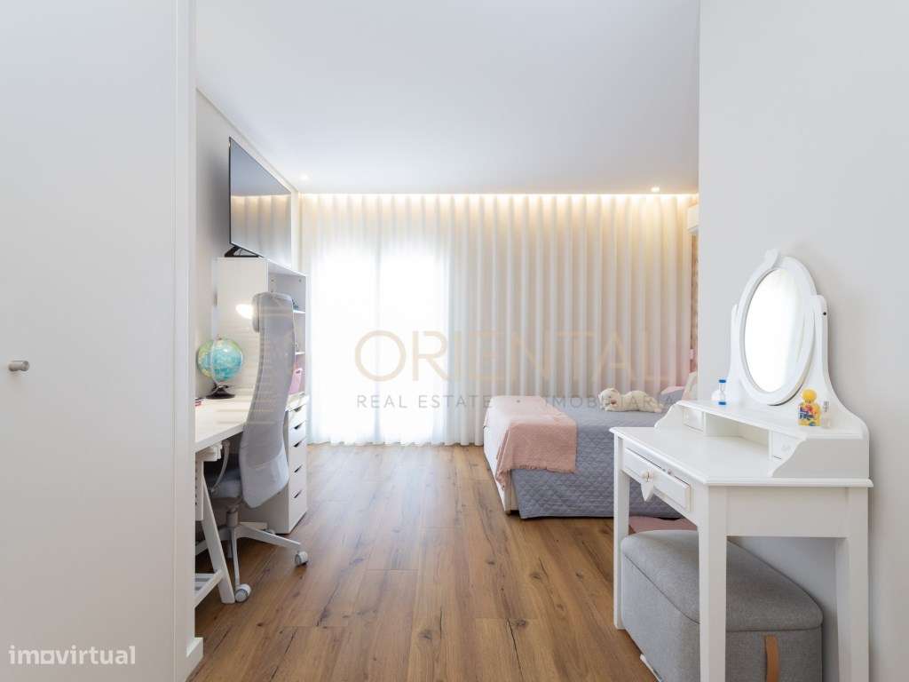 Exclusivo T4 Penthouse de Luxo com 379 m² na Póvoa de Santa Iria.-15
