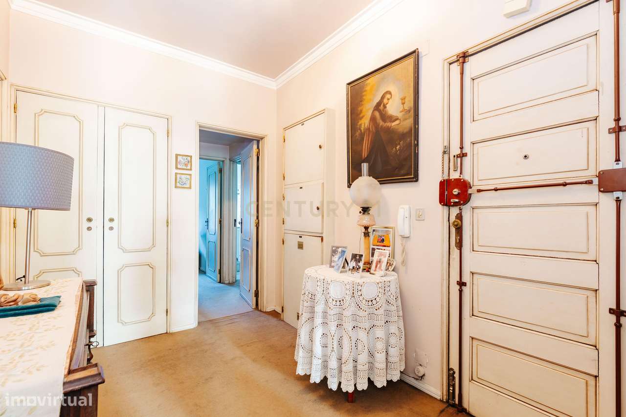 Apartamento T6 em Benfica – 210 m² junto ao Colombo - Grande imagem: 5/33