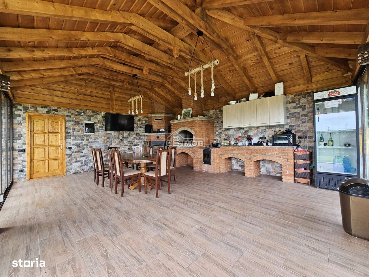 Vila de lux la 2 minute distanta fata de oras-15