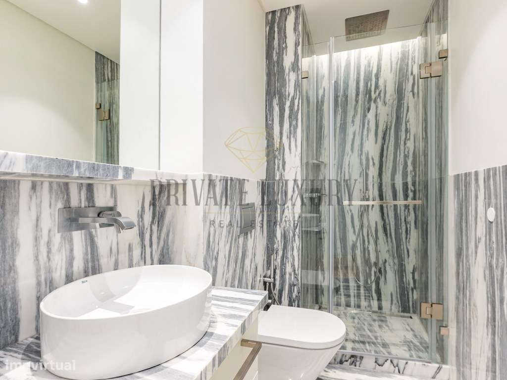 Apartamento T1 com varanda nas Avenidas Novas-23