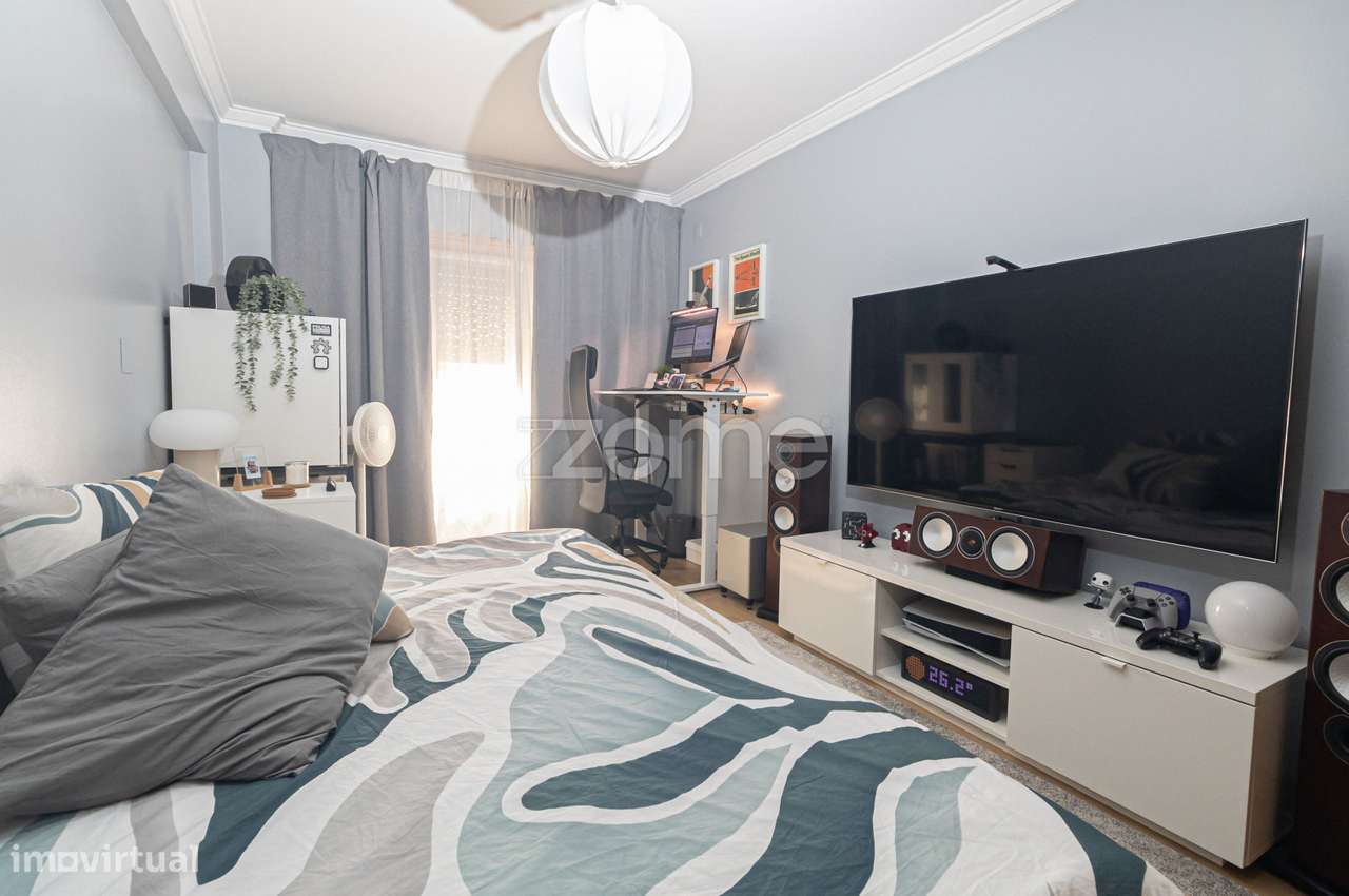 Apartamento T2 à venda na Rua Holanda-6