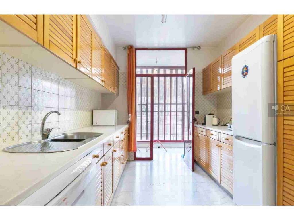 Apartamento T2 com elevador e lugar de estacionamento - Grande imagem: 3/12