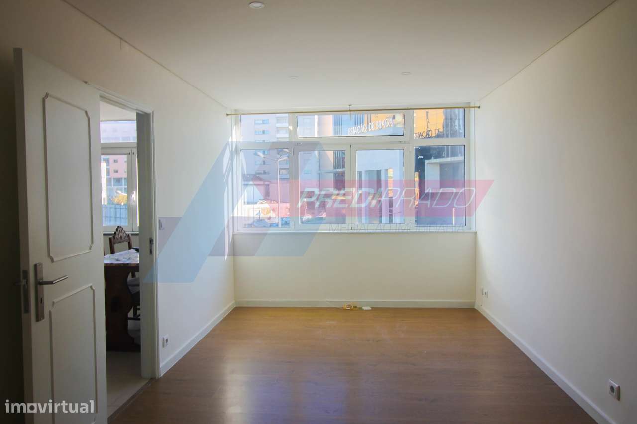 Apartamento T2 para arrendamento em Maximinos, Braga! - Grande imagem: 2/7