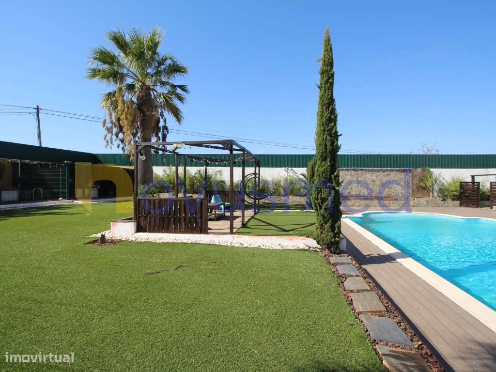 Moradia T4 com piscina, térrea perto da praia e do Golf dos Salgados-49