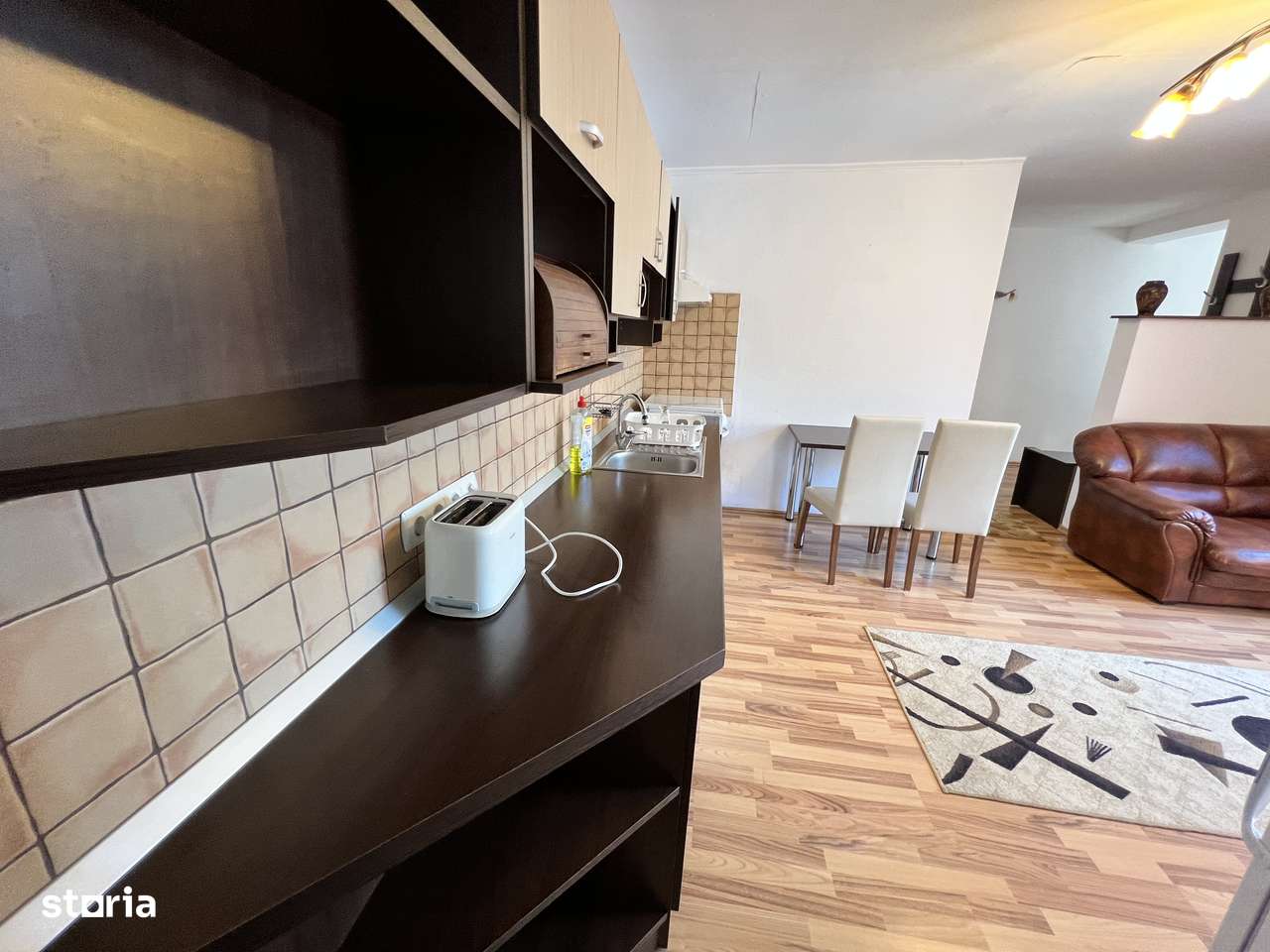 INCHIRIEZ apartament 3 camere la casa,renovat,zona Turnisor - Imagine principală: 4/13