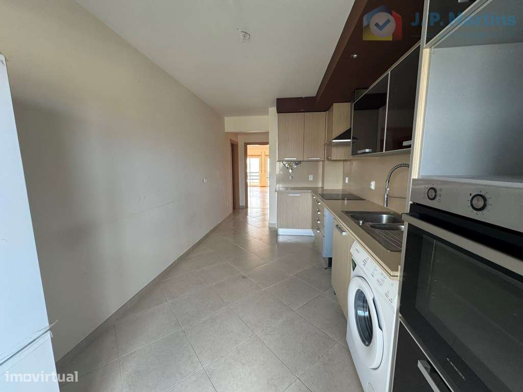 T3 c/ parqueamento e arrecadação, Lavradio (Barreiro)-4