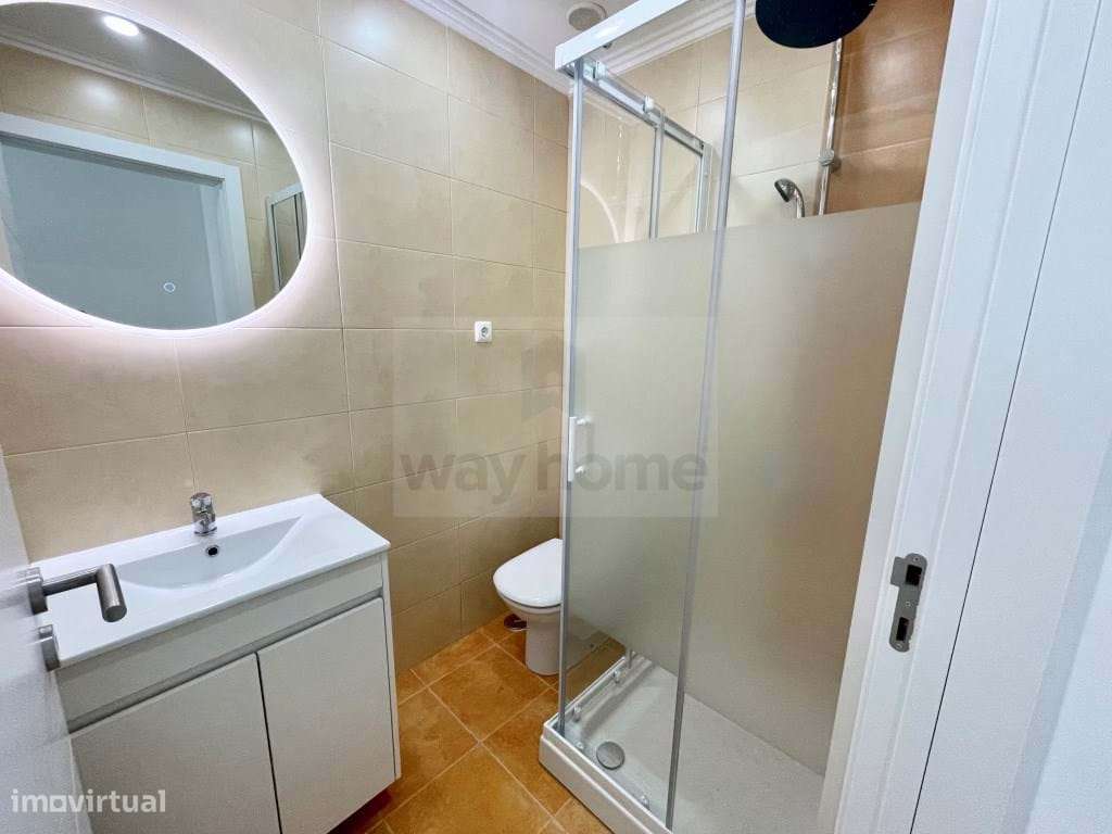 Moradia T4 | Remodelada | Vista de mar | Ericeira-12